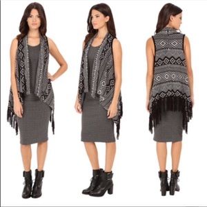 Jack by BB Dakota tasseled open tunic tribal print sweater vest